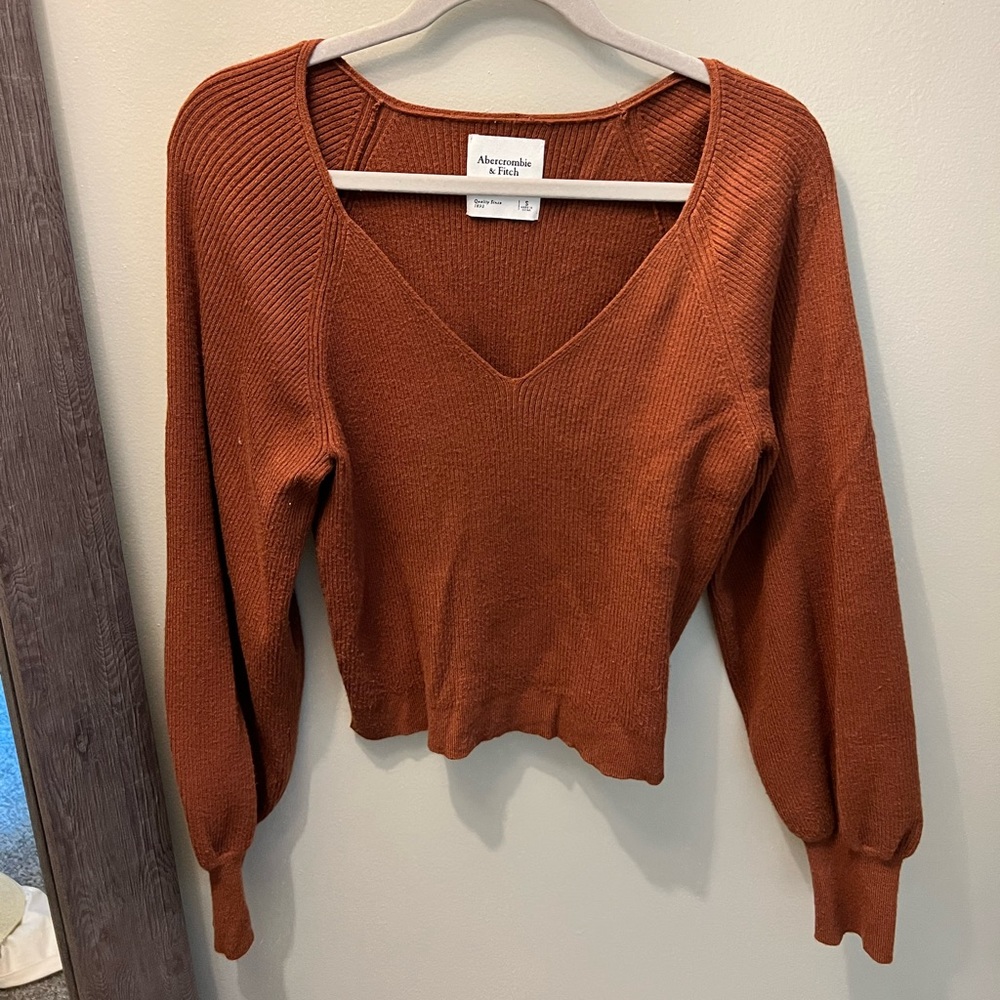 Abercrombie sweater